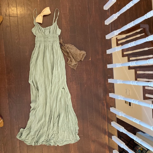 Reformation Tudor dress in seafoam, petite xs - Picture 4 of 5